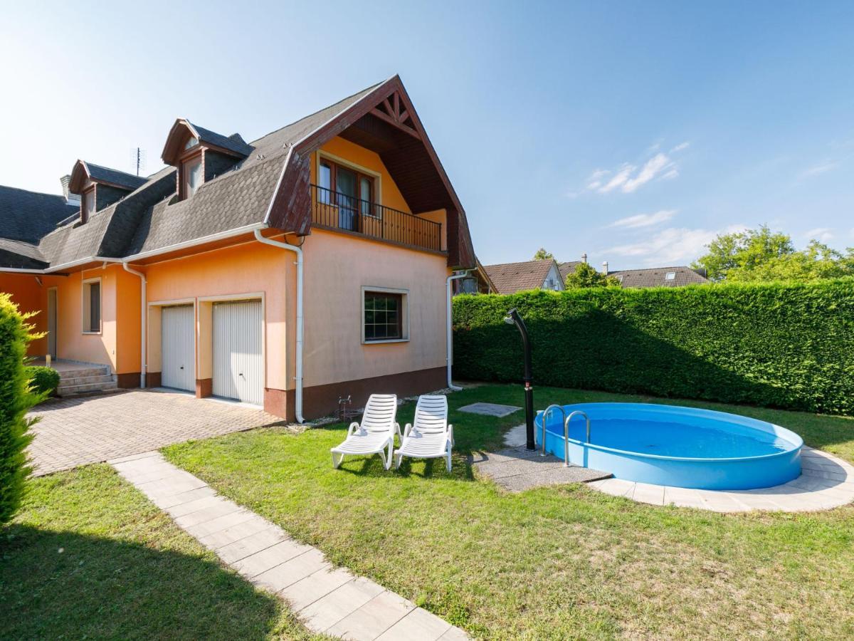 Holiday Home Narcisse By Interhome Balatonszarszo Bagian luar foto