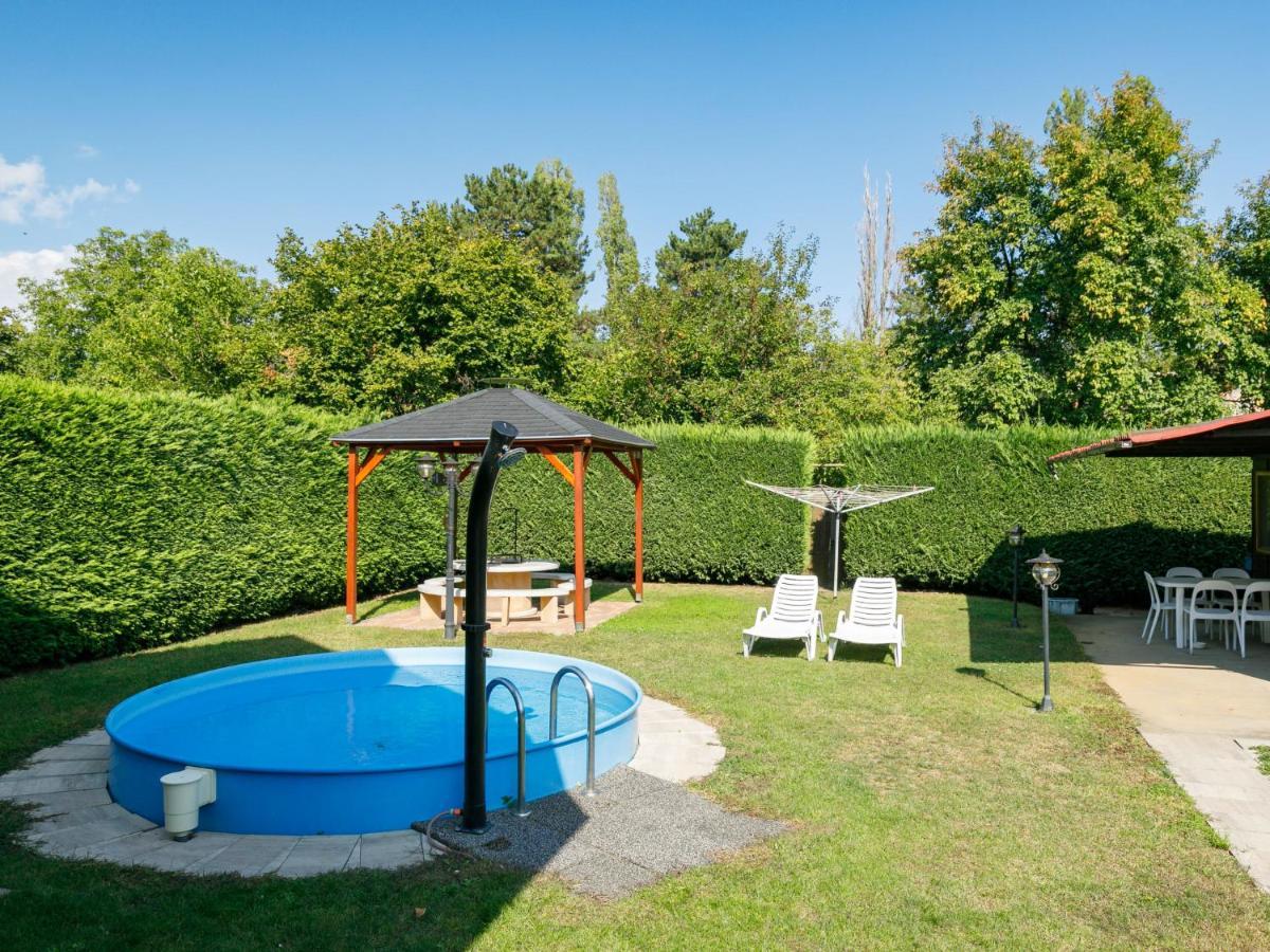 Holiday Home Narcisse By Interhome Balatonszarszo Bagian luar foto