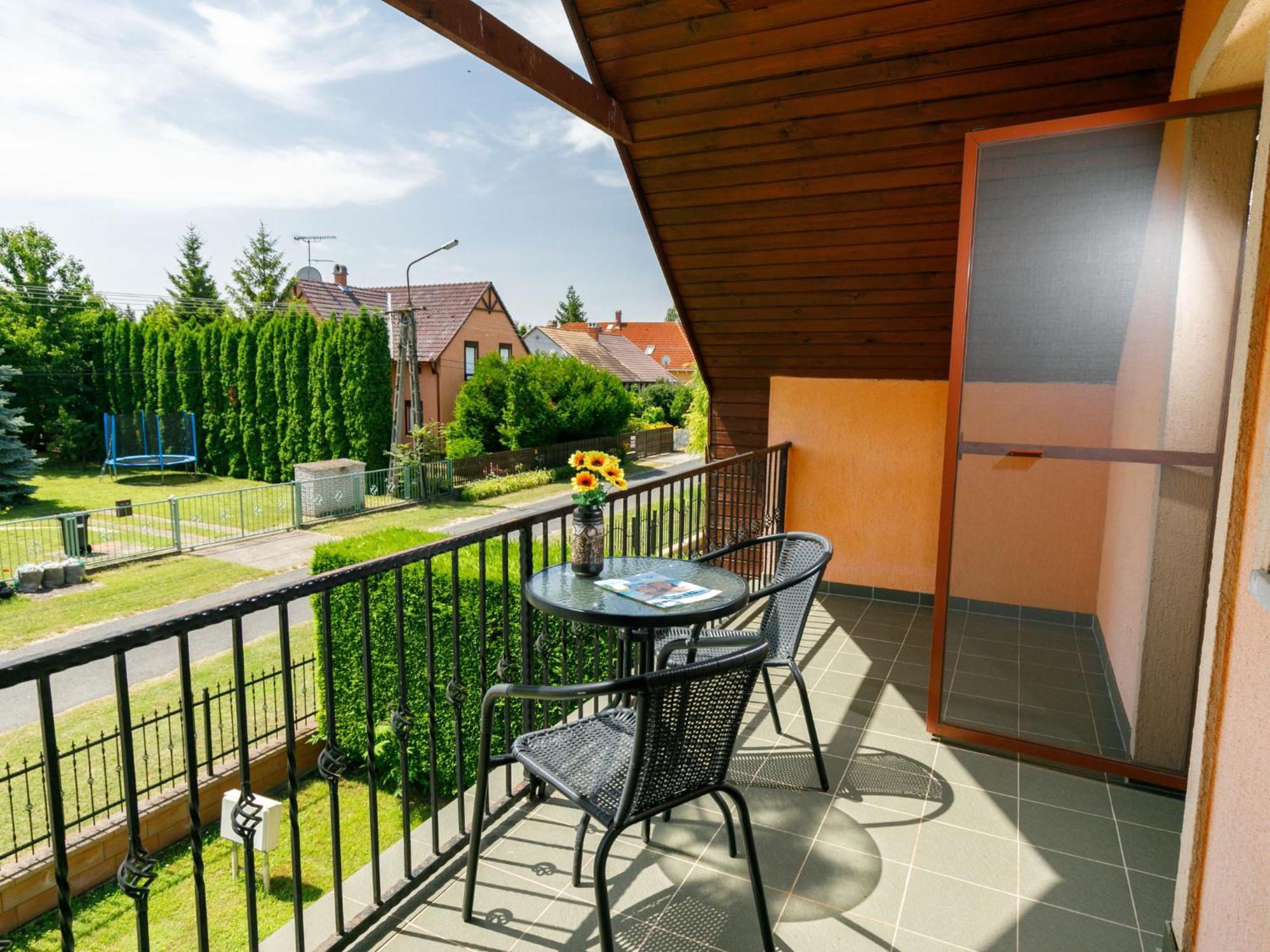 Holiday Home Narcisse By Interhome Balatonszarszo Bagian luar foto
